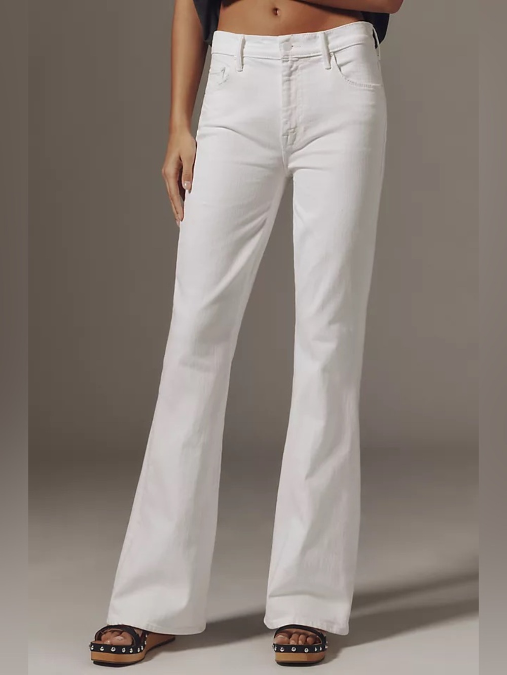 NWT MOTHER SUPERIOR The Weekender Flare Jeans Totally Innocent White Size 28